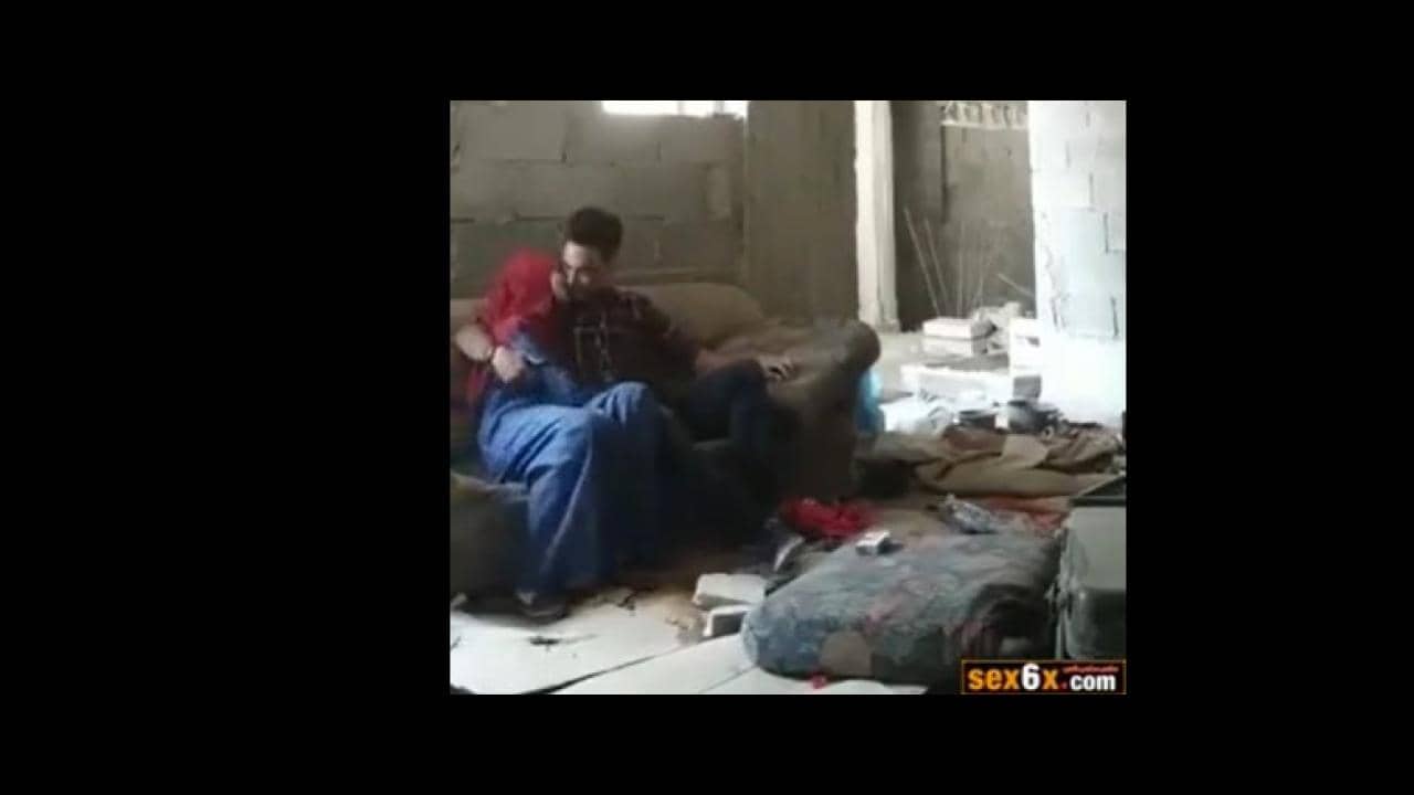 ومن الحب ما فتح - سكس عربي نيك محجبة فيديو