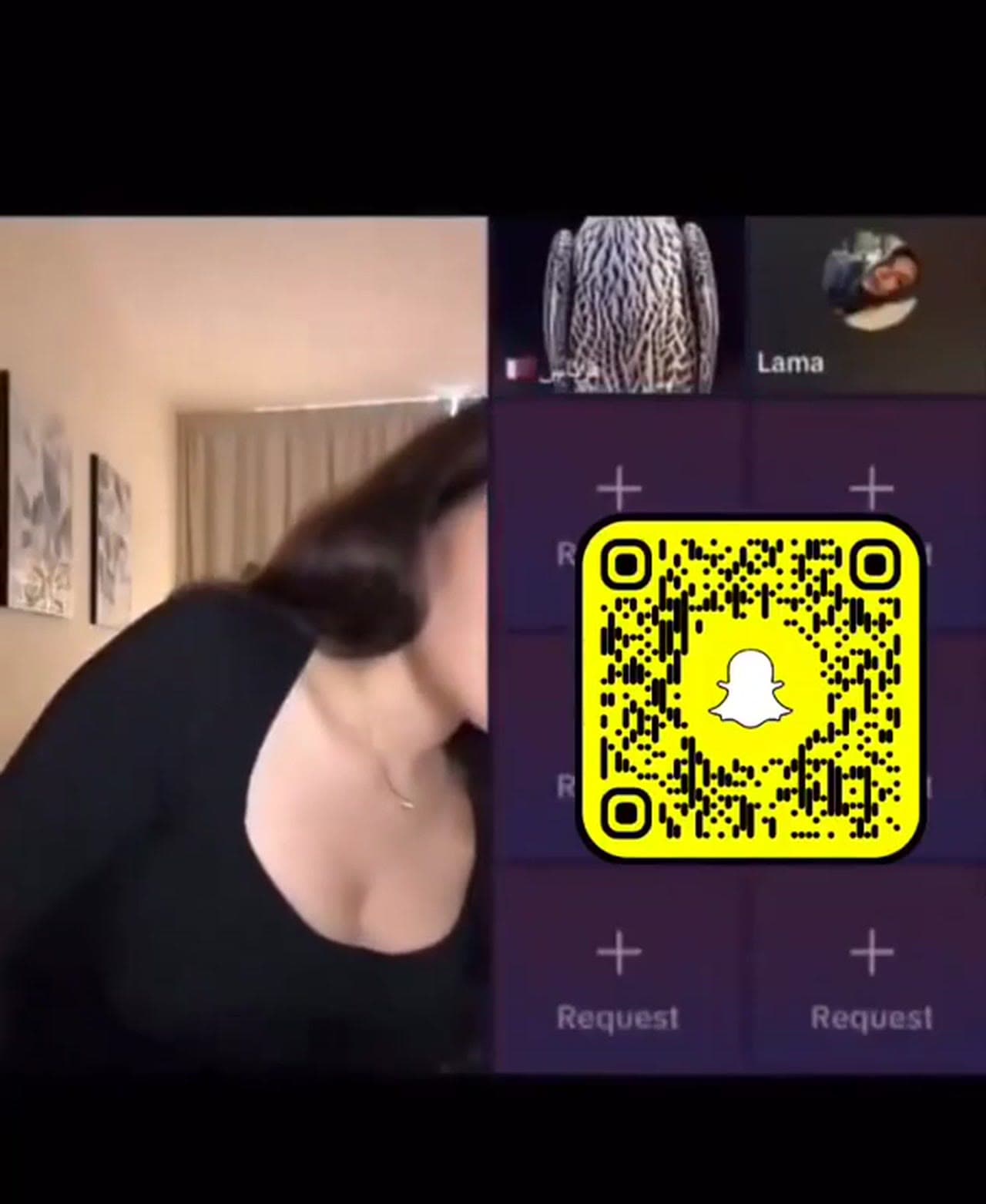 هبة عبد الرحمن تلعب بصدرها لايف مشهد مثير جدا - نودز سعودي